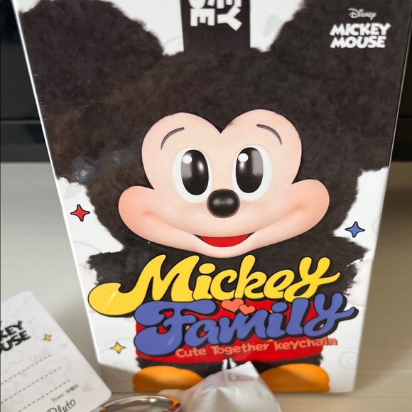 POP MART PLUTO Bag Charm, Key Holder or toy - Picture 3 of 7